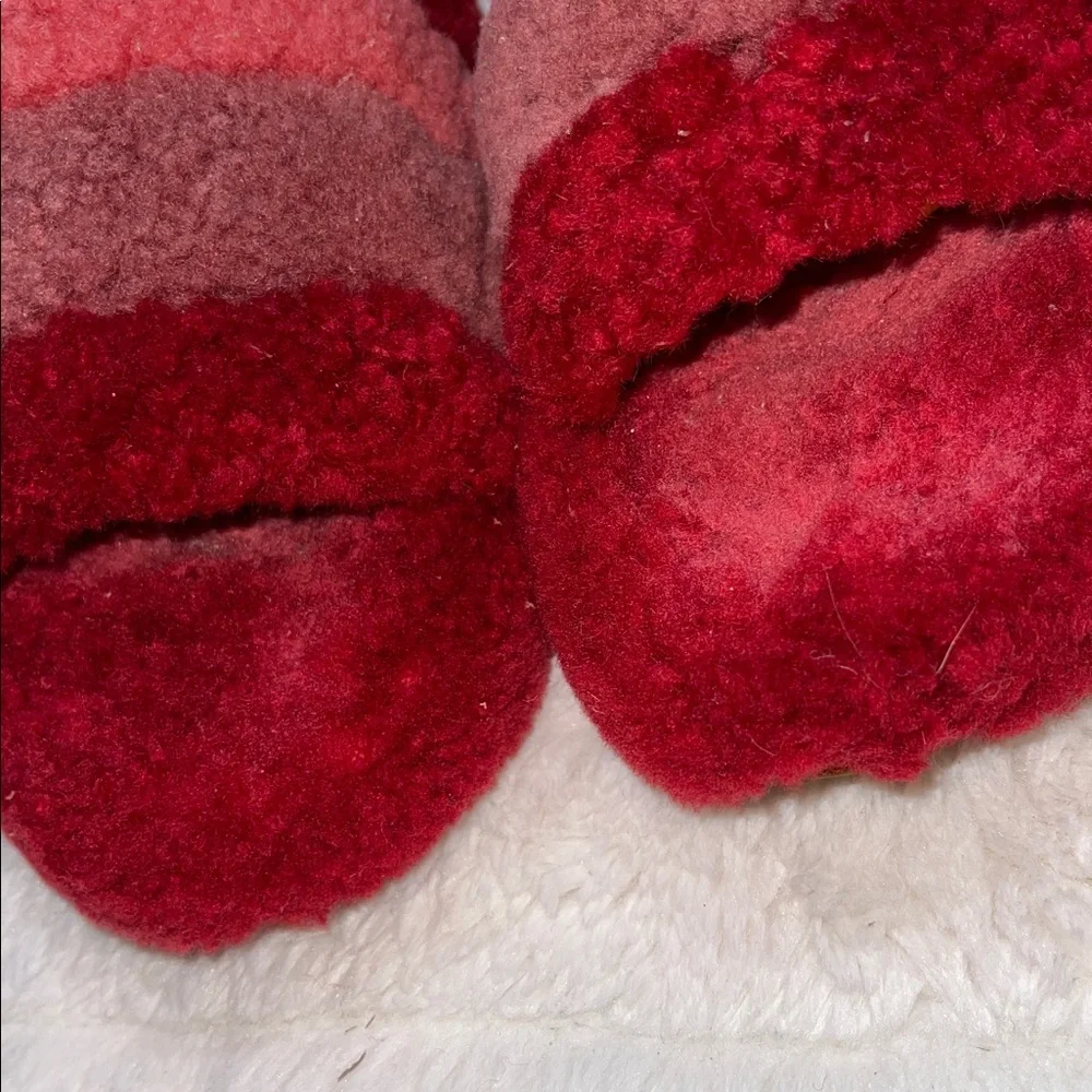 UGG Fluff Yeah Cozy Red Fuzzy Slippers